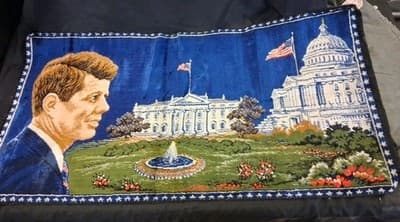1960'S PRESIDENT JOHN F KENNEDY TAPPESTRY WALL RUG MADE IN ITALY