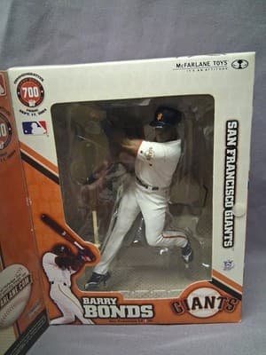 McFarlane Barry Bonds 700 Home Runs Commemorative Limited Figure 1 of 12,000 NEW - Thumbnail 3