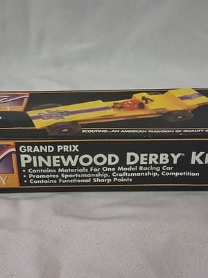 VINTAGE Pinewood Derby Race Car Kit Cub Scouts Boy Scouts of America Grand Prix - Thumbnail 3