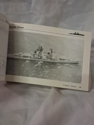 Jane's Warship Recognition Guide by Keith Faulkner (1999, Paperback) - Thumbnail 8