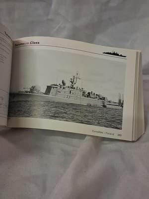 Jane's Warship Recognition Guide by Keith Faulkner (1999, Paperback) - Thumbnail 5
