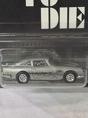 Hot Wheels 1963 Aston Martin DB5 Model Car No Time To Die - Thumbnail 2