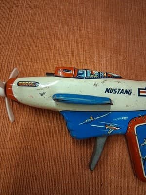 VINTAGE TN P-51 MUSTANG TIN TOY,SPARK EMITING*MOVING PROP!GIFT,USAF,METAL,1960s! - Thumbnail 9