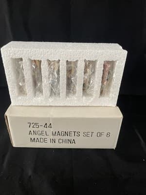 vintage angel's magnetic Decor. hand painted, magnetic Backs ￼ - Thumbnail 3
