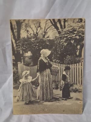 "Our Own Mother Goose" 1934, Carol McMillan Reid and the Koehne Studios Inc. - Thumbnail 2