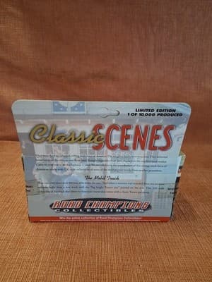 Road Champs Classic Scenes 1956 Ford F100 Truck Mobil Gas Gas Pump 1/43 Sc - Thumbnail 6