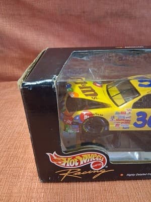 NASCAR Ernie IRVAN #36 Hot Wheels 1999 Black Box Racing 1:43 🔥 - Thumbnail 2