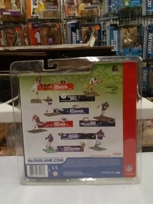 MCFARLANE SPORTSPICKS NFL KENDRELL BELL ROOKIE CHASE INSERT RARE VARIATION - Thumbnail 2