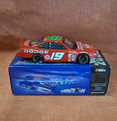 2002 Jeremy Mayfield 19 Dodge Intrepid R/T NASCAR Action Racing Car