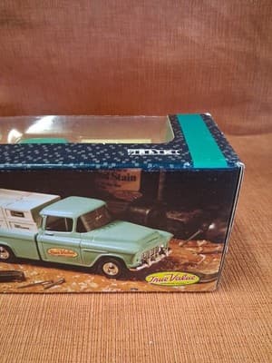 Vintage UnOpened Die-Cast ERTL 1955 GM Pickup Truck Bank True Value 1/25 Scale - Thumbnail 7