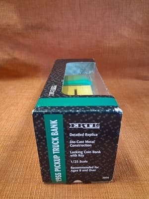 Vintage UnOpened Die-Cast ERTL 1955 GM Pickup Truck Bank True Value 1/25 Scale - Thumbnail 4