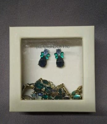 NIB Liz Claiborne Gold Tone Rhinestone Green Floral Black Necklace Earring Set - Thumbnail 2