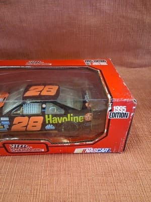 1995 Racing Champions 1/24 Scale #28 Dale Jarrett Texaco Havoline - Thumbnail 3