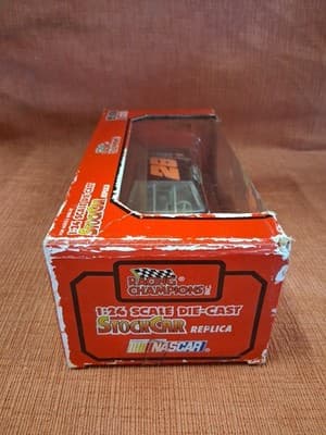 1995 Racing Champions 1/24 Scale #28 Dale Jarrett Texaco Havoline - Thumbnail 4