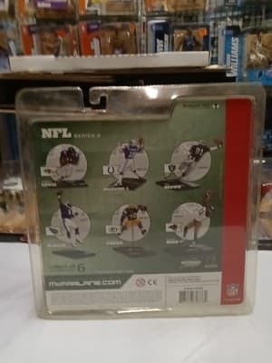 MCFARLANE NFL Green Bay Packers AHMAN GREEN ACTION FIGURE Series 8 (2004) NEW - Thumbnail 3
