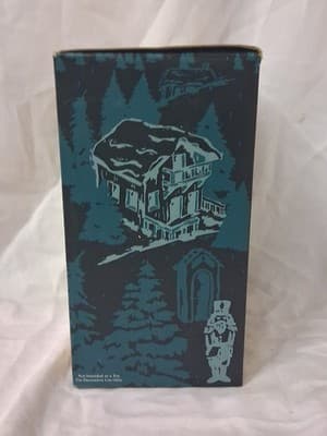 Vintage NIB Nutcracker Village Football Player #20 Green Jersey 9" Christmas - Thumbnail 3
