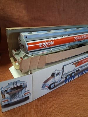 Exxon Tanker Toy Truck "Rely on the Tiger" Head/Tail Lights light up - Horn, etc - Thumbnail 5