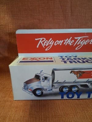 Exxon Tanker Toy Truck "Rely on the Tiger" Head/Tail Lights light up - Horn, etc - Thumbnail 2