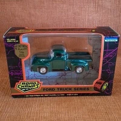 VTG 1994 Road Champs 1956 Ford F-100 Pickup Truck Green 1:43 Scale Stepside #2