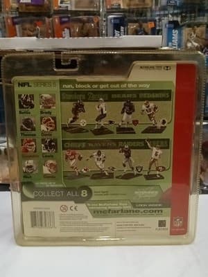 2002 McFarlane Football Series 5 Stephen Davis White Dirty Uniform Var. - Thumbnail 3