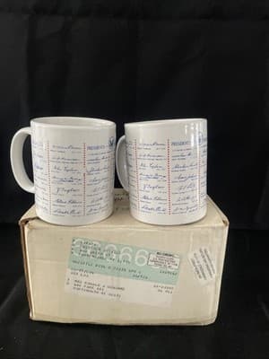 2 Vintage Presidents of The United States Coffee Mug Ends with Bill Clinton