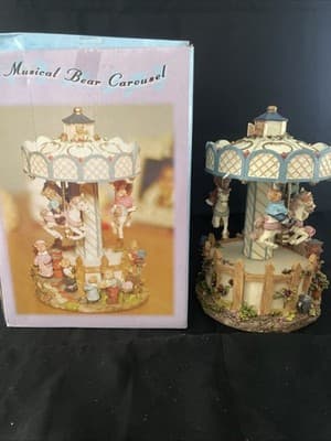 Musical Bears Carousel - Plays Blue Danube Movement GWO