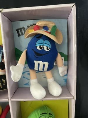 M&m Collector Series Plush Set In Display/Shadow Box New - Thumbnail 4