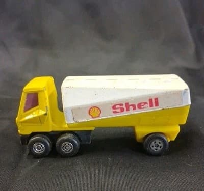 Matchbox Lesney Superfast Freeway Gas Tanker Shell No. 63 1973 England 3.25” Toy