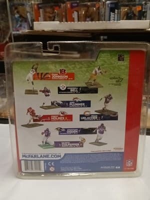 McFarlane Series 9 NFL Priest Holmes Chiefs White Jersey Action Figure - Thumbnail 3