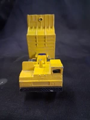 1976 LESNEY - Matchbox - No.58 FAUN DUMP TRUCK - Yellow - Made In England - Thumbnail 5