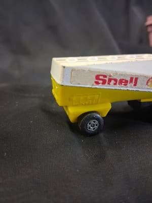 Matchbox Lesney Superfast Freeway Gas Tanker Shell No. 63 1973 England 3.25” Toy - Thumbnail 4