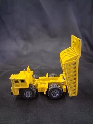 1976 LESNEY - Matchbox - No.58 FAUN DUMP TRUCK - Yellow - Made In England - Thumbnail 2