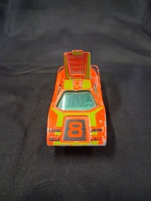 OLD DIECAST LESNEY MATCHBOX SUPERFAST NO. 27 LAMBORGHINI COUNTACH ENGLAND - Thumbnail 5