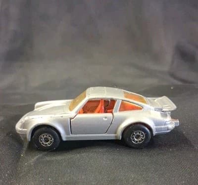 Matchbox Lesney Superfast No. 3 Porsche 911 Turbo Silver w/Red Interior 1:64 VTG