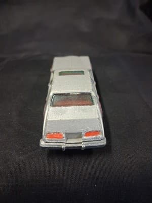 Hot Wheels Cadillac Seville Maroon/Silver 1980 Hong Kong - Thumbnail 2
