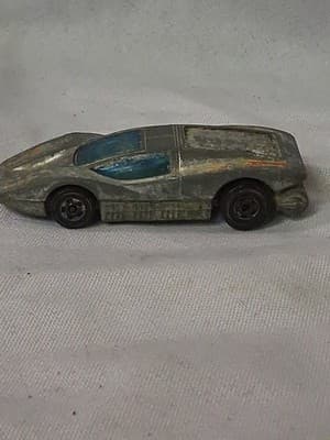 VINTAGE 1974 HOT WHEELS LARGE CHARGE REDLINE SILVER WITH BLUE WINDOWS CAR AS IS - Thumbnail 3