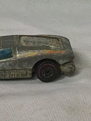 VINTAGE 1974 HOT WHEELS LARGE CHARGE REDLINE SILVER WITH BLUE WINDOWS CAR AS IS - Thumbnail 5
