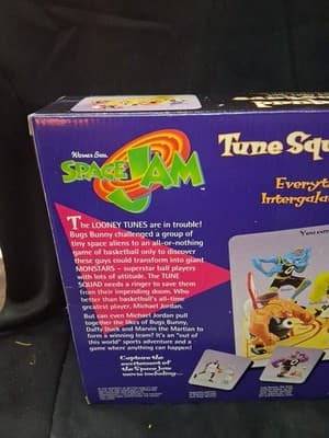 Space Jam Tune Squad vs Monstars Full Court Gift Set Michael Jordan Sealed # 3 - Thumbnail 5