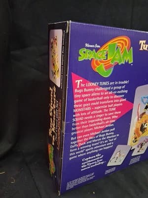 Space Jam Tune Squad vs Monstars Full Court Gift Set Michael Jordan Sealed # 3 - Thumbnail 8