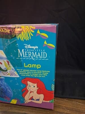 Little Mermaid Lamp With Glow in the Dark Shade, Violet Base - Rare Vintage - Thumbnail 4