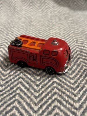 Hallmark 1988 Road Rover Fiery Fred Fore Truck - Thumbnail 13