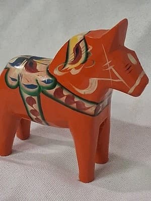 PAIR Nils Olsson Dala Horses Swedish Folk Art Hand Painted Figurines - Thumbnail 11