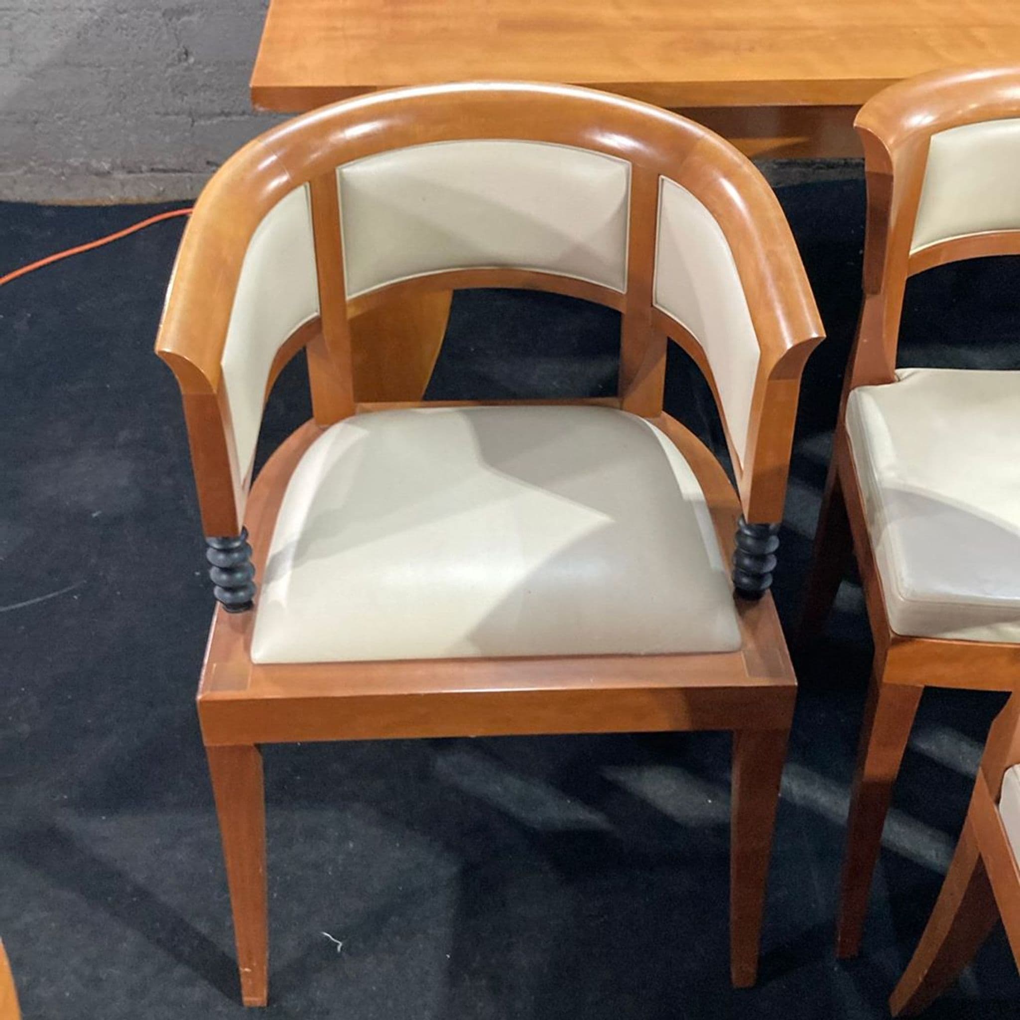 Leon Krier for Giorgetti Sella Magna 9-Piece Dining Set - Thumbnail 10