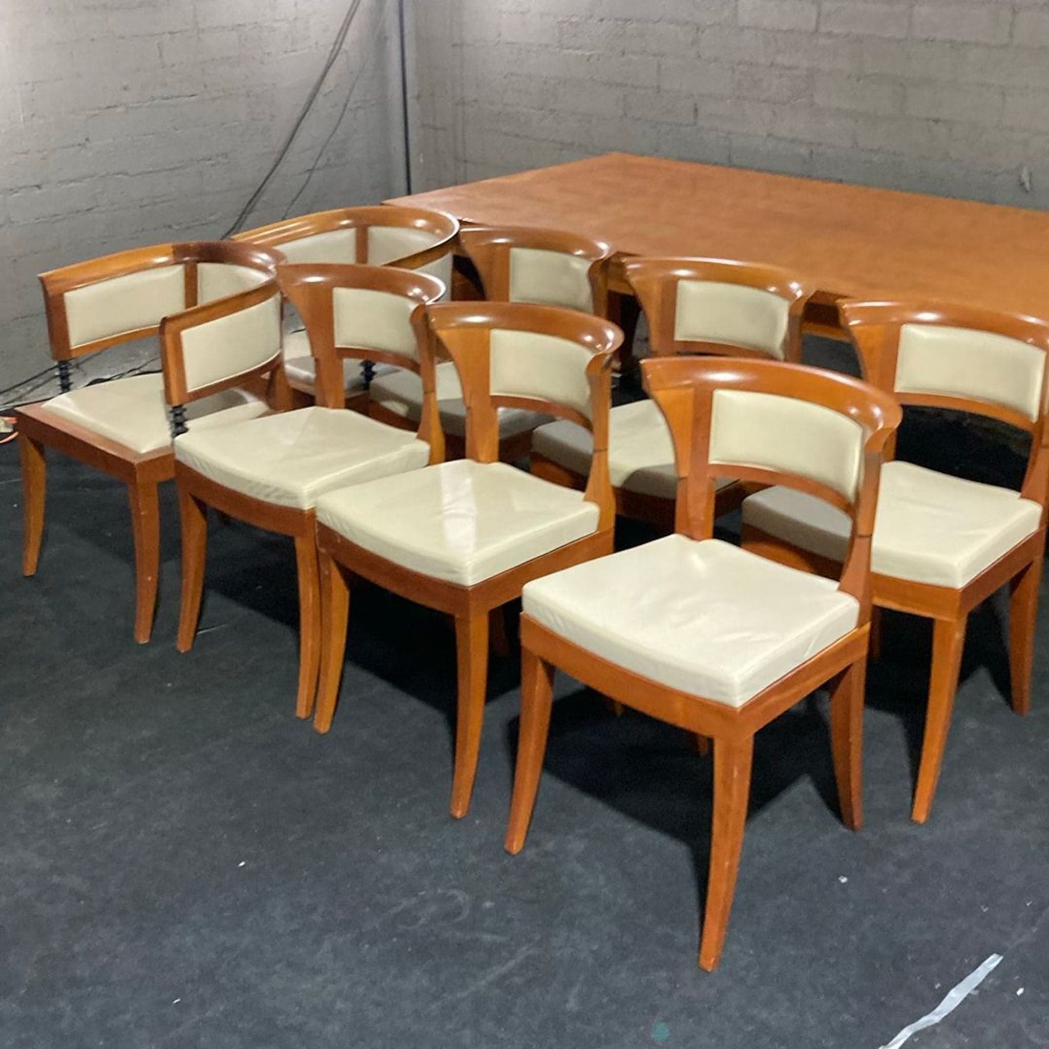 Leon Krier for Giorgetti Sella Magna 9-Piece Dining Set - Thumbnail 2