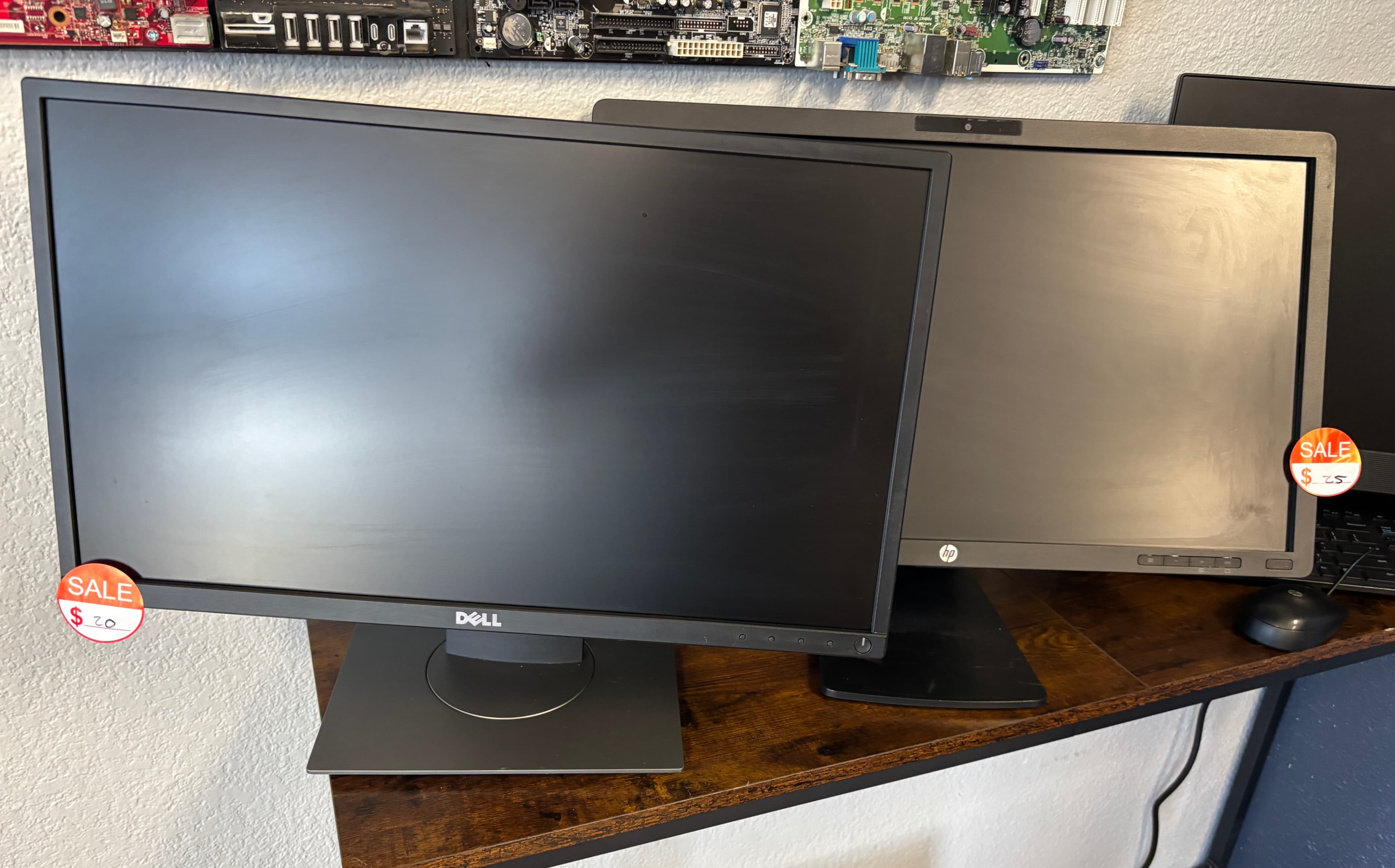 SUMMER SALE !!! Dell & HP Computer Monitors Assorted Sizes - Thumbnail 3