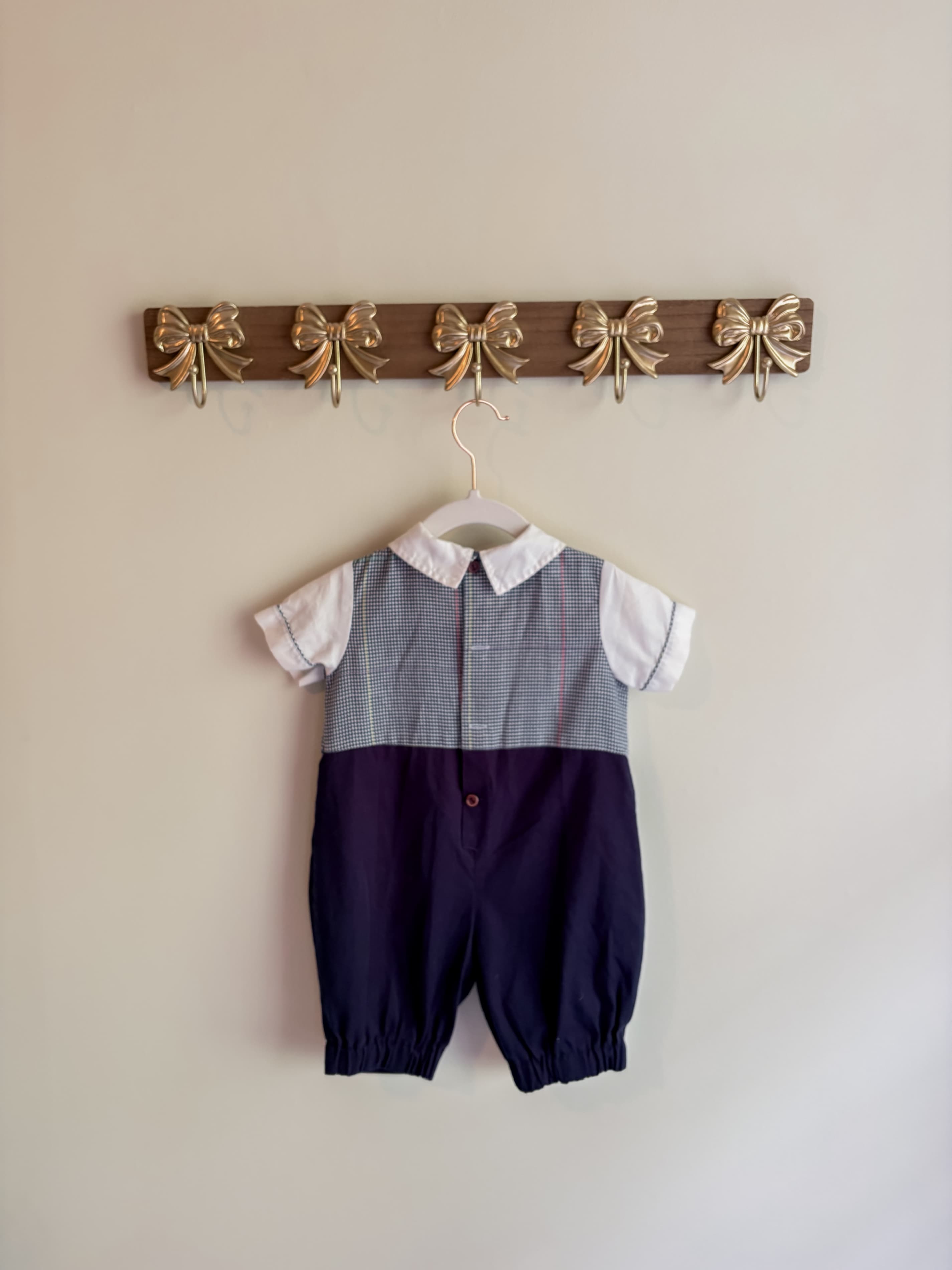 Nannette boys size 18 monts Plaid Romper with Baseball Appliqué - Thumbnail 2