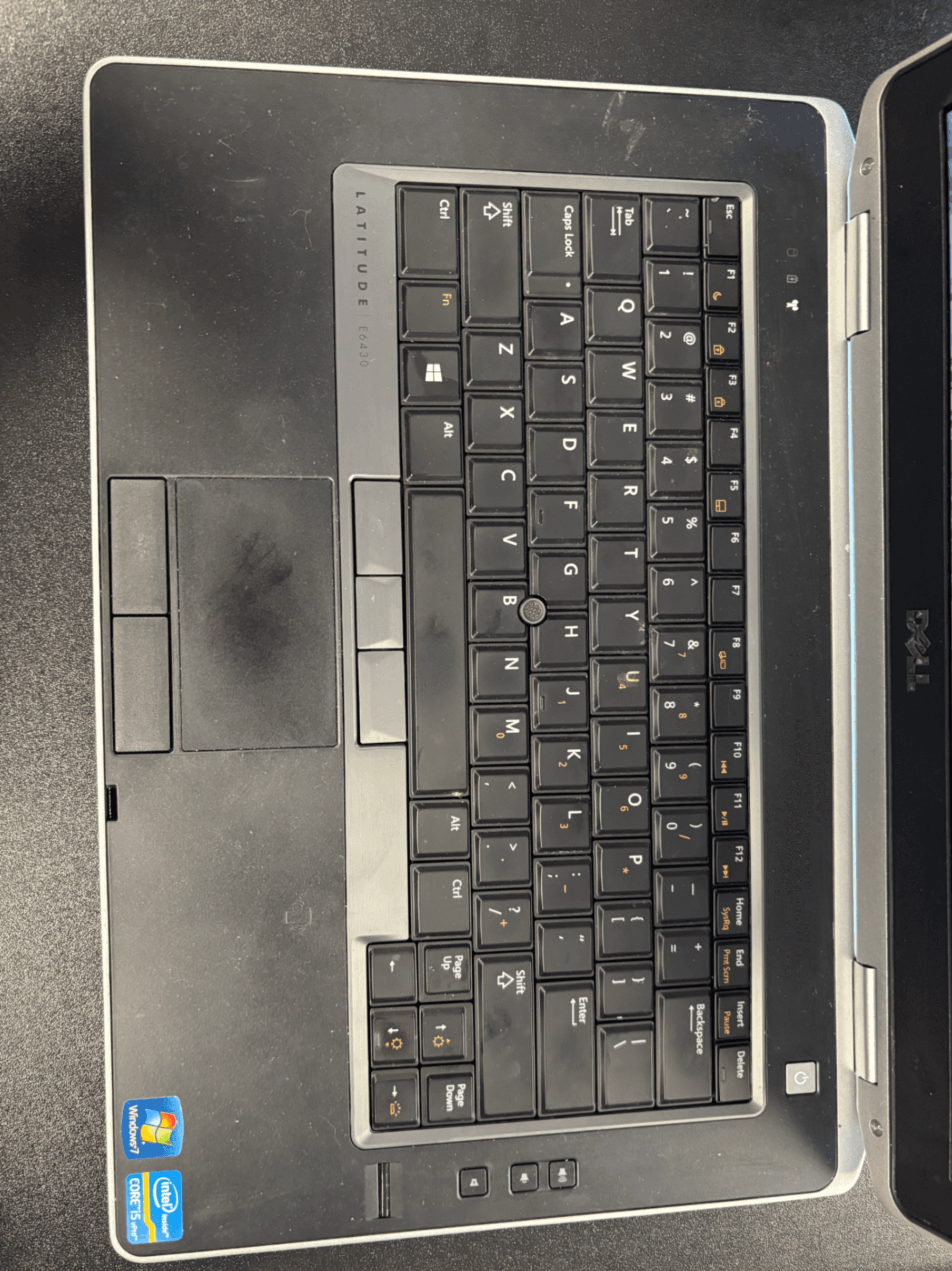 Dell Laptop - Thumbnail 4