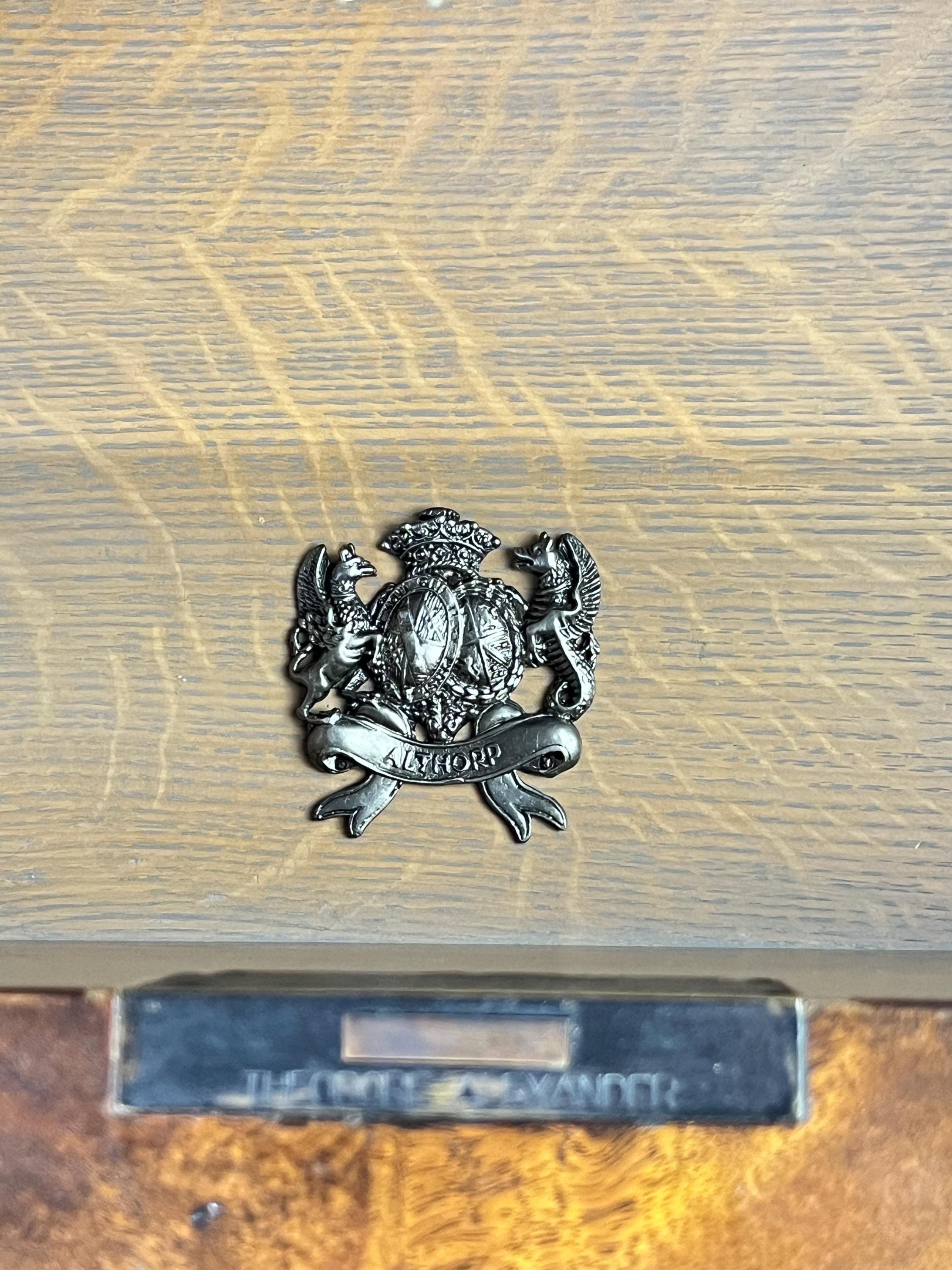 Vintage Theodore Alexander "Althorp Living History" Sheraton Style Serpentine Sideboard - Thumbnail 4