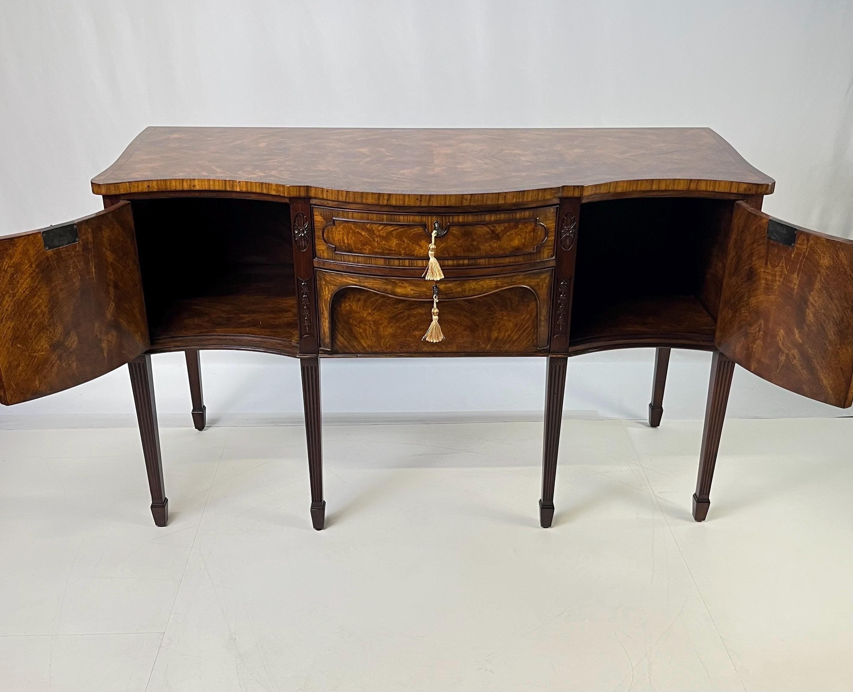 Vintage Theodore Alexander "Althorp Living History" Sheraton Style Serpentine Sideboard - Thumbnail 3