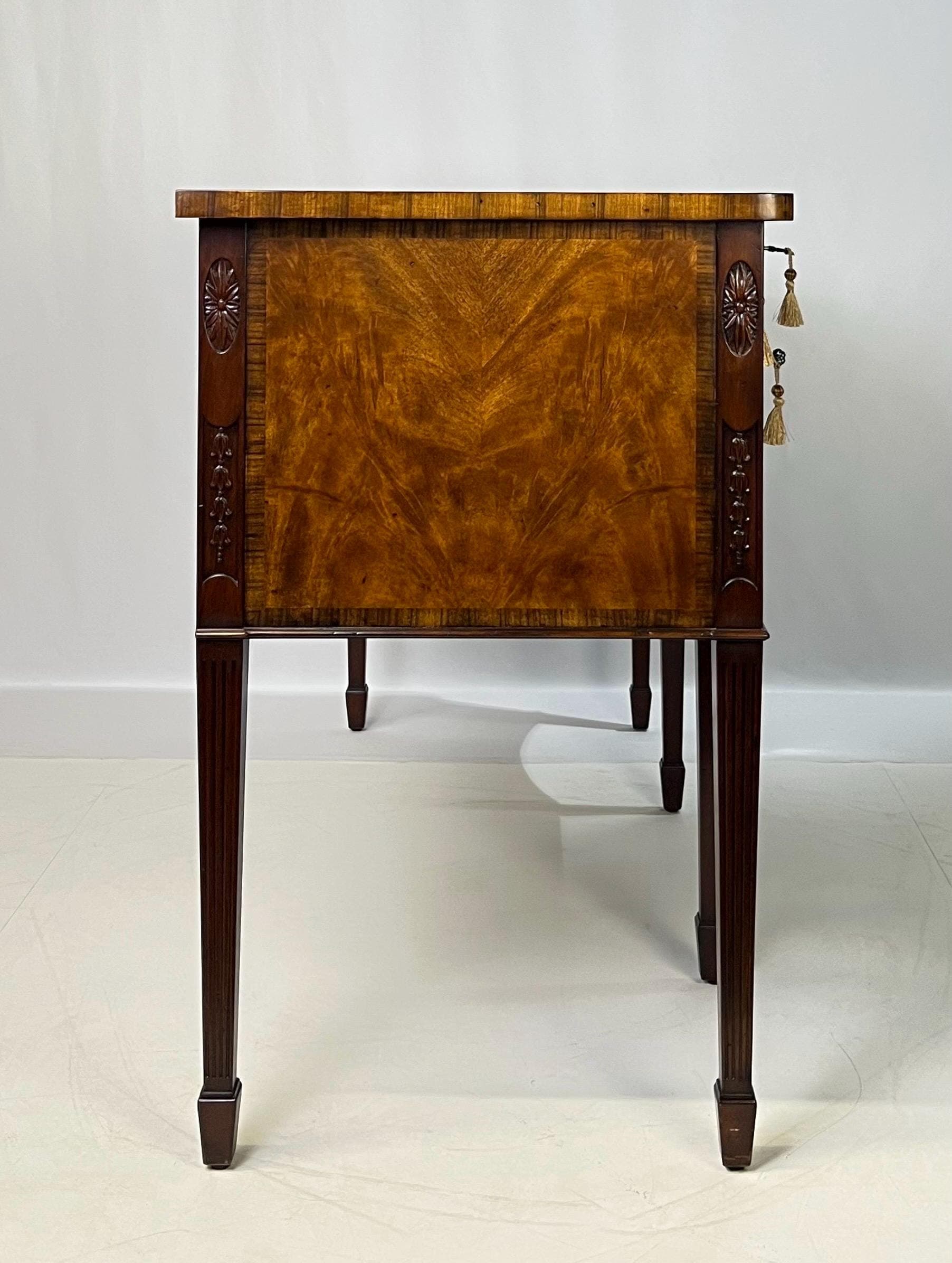 Vintage Theodore Alexander "Althorp Living History" Sheraton Style Serpentine Sideboard - Thumbnail 6